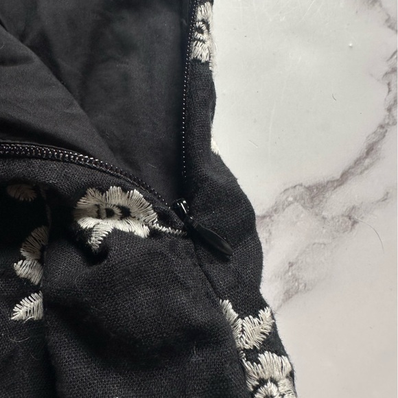 Abercrombie & Fitch US SP Women's Embroidered Linen-Blend Mini Dress - Picture 10 of 15